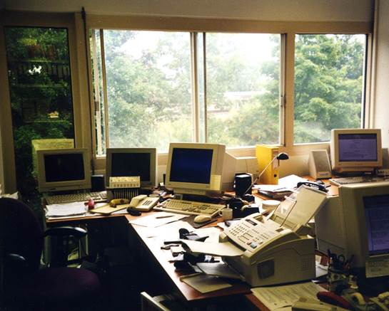 This photo shows Bookings.nl's first office in 1997. The two Web servers were under Bruinsma's desk.