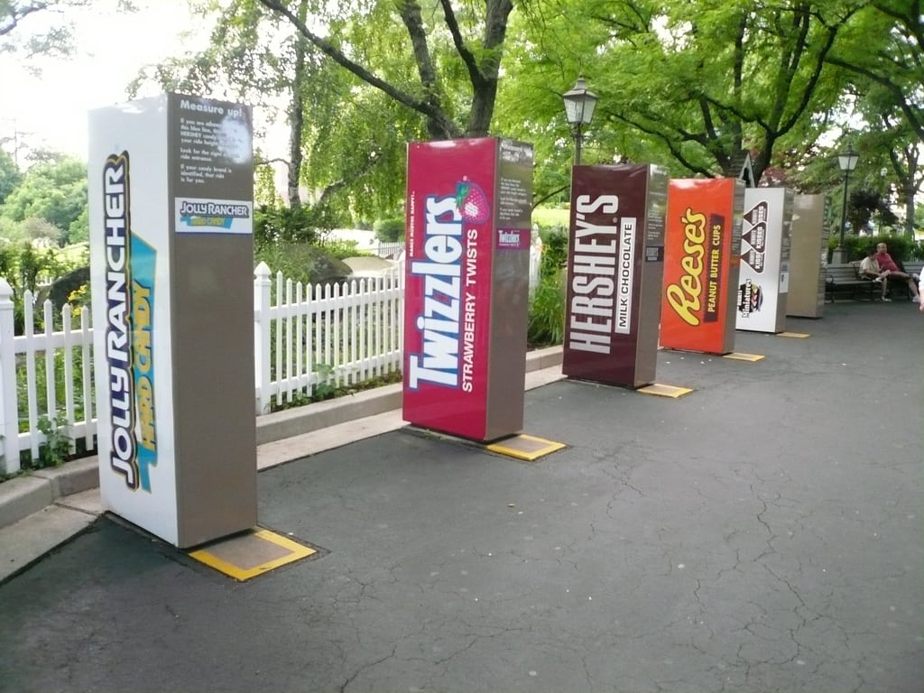 Height markers at Hershey Park. 