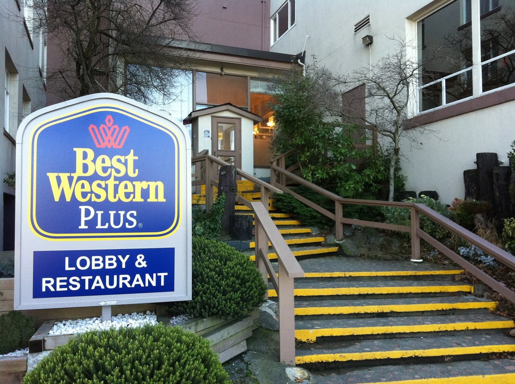 Best Western is trying to ease the pain of booking though its Android app and on its mobile website by integrating Google Wallet. Picutred, is the Best Western hotel on the Nanaimo waterfront in Vancouver. 