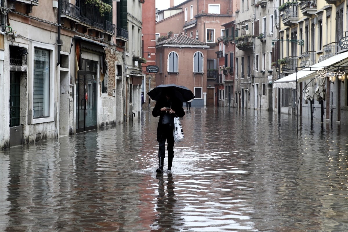 A more mild scene from Venice's frequent floods.