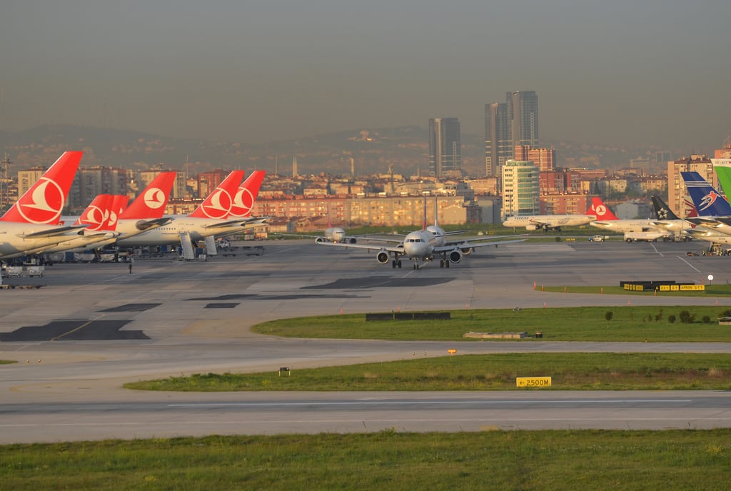 Turkish Airlines populates the gates at Istanbul Atatürk Airport. 
