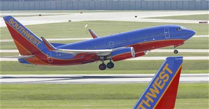 A Southwest Airlines Boeing 737 passenger jet takes off at Midway Airport in Chicago, Illinois in this July 24, 2008 file photo. 