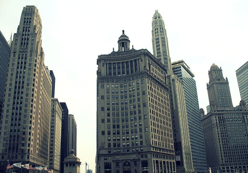 Virgin Hotel's first property in Chicago will be housed in the historic Jewelers' Building on 35 East Wacker. 