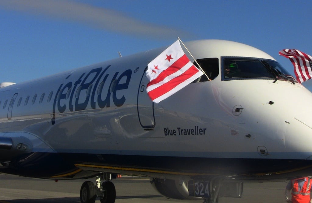 JetBlue's first day at Reagan National Airport (DCA) on November 1, 2010.  