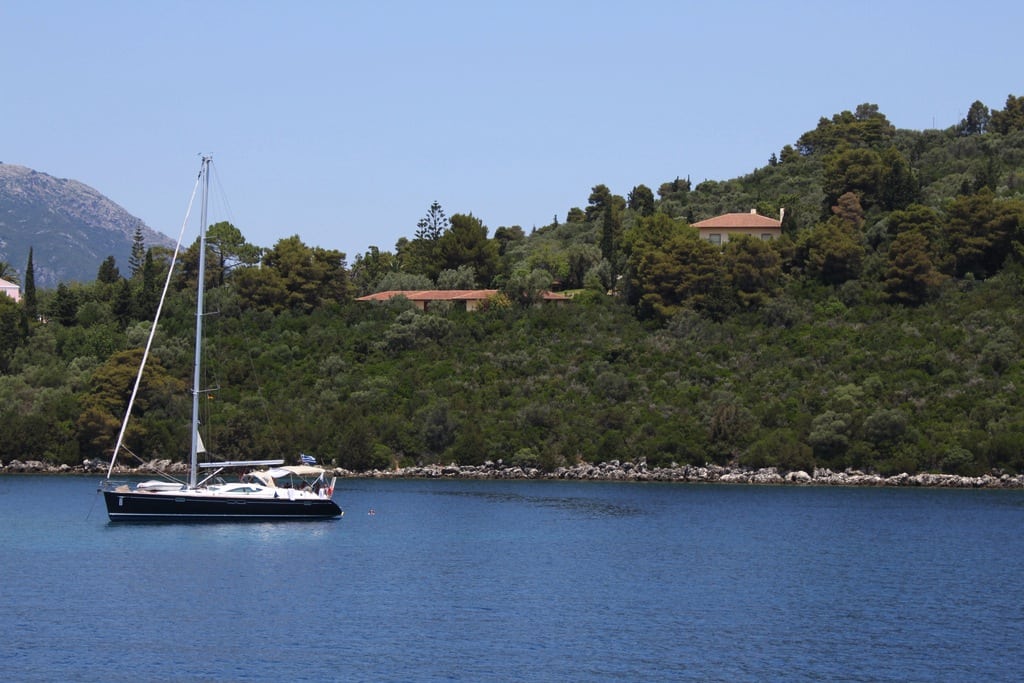 There are plenty of villas and yachts on Skorpios island, which reportedly valued at more than $100 million. 