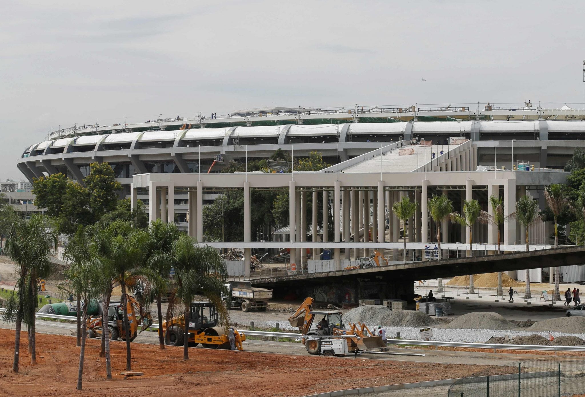 Maracana Stadium undergoes renovations for the 2014 World Cup in Rio de Janeiro April 10, 2013. 