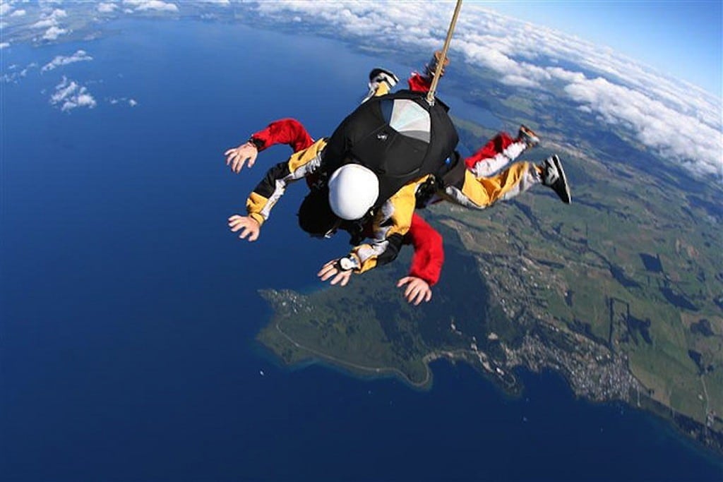Tandem skydiving in action in New Zealand. 