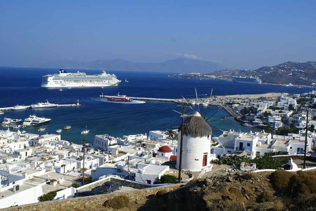 Norwegian Gem cruise ship arrives in Myknonos, Greece. 
