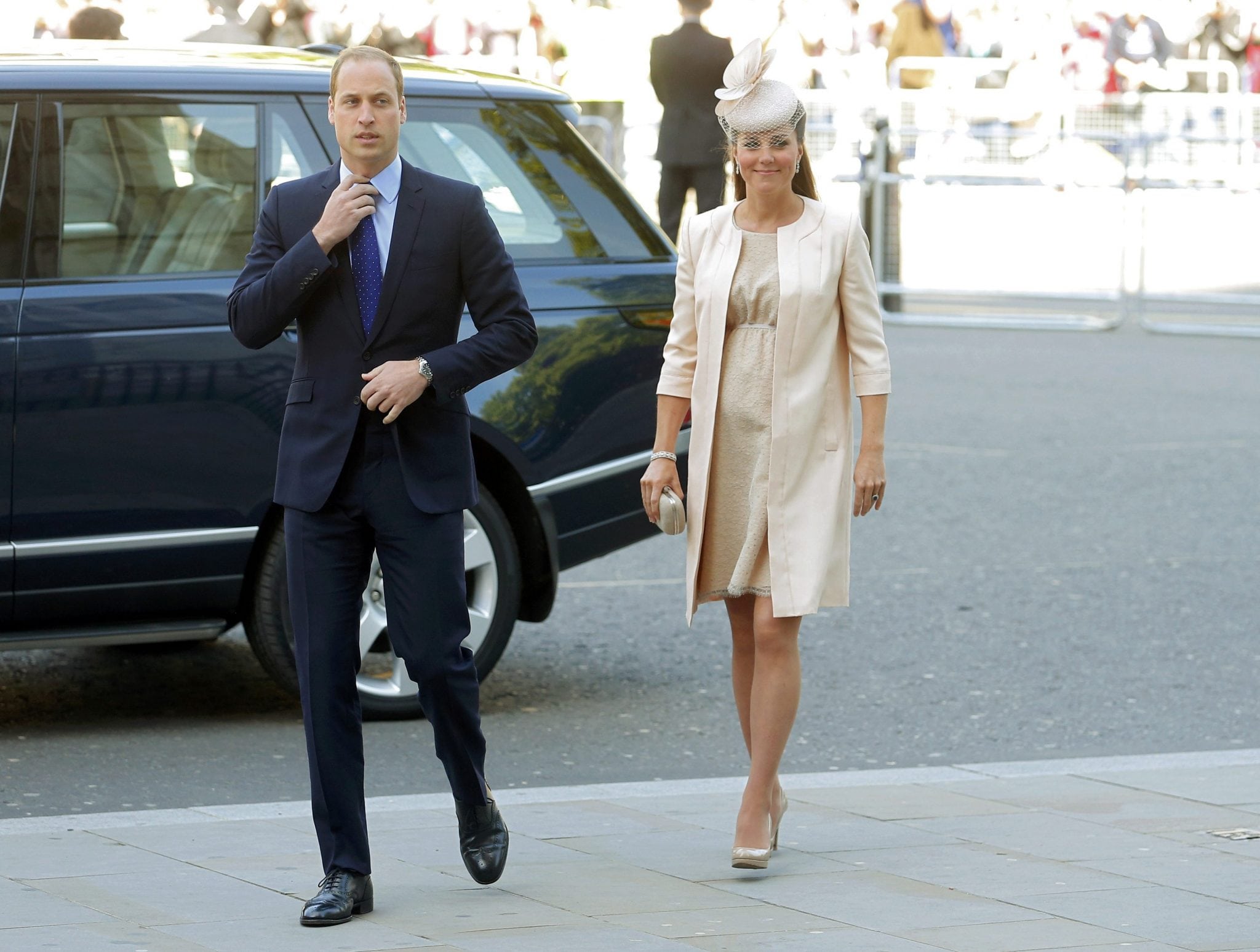 Britain's Prince William (L) and Catherine, Duchess of Cambridge arrive at Westminster Abbey to celebrate the 60th anniversary of Queen Elizabeth's coronation in London June 4, 2013.