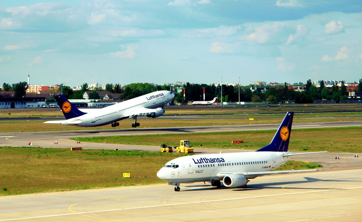 Lufthansa Boeing 737 and Airbus A300 planes, which most consumers don't care to distinguish. 