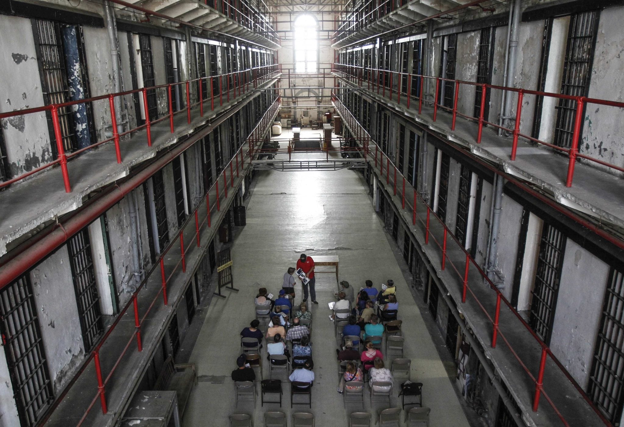 prison tours jefferson city