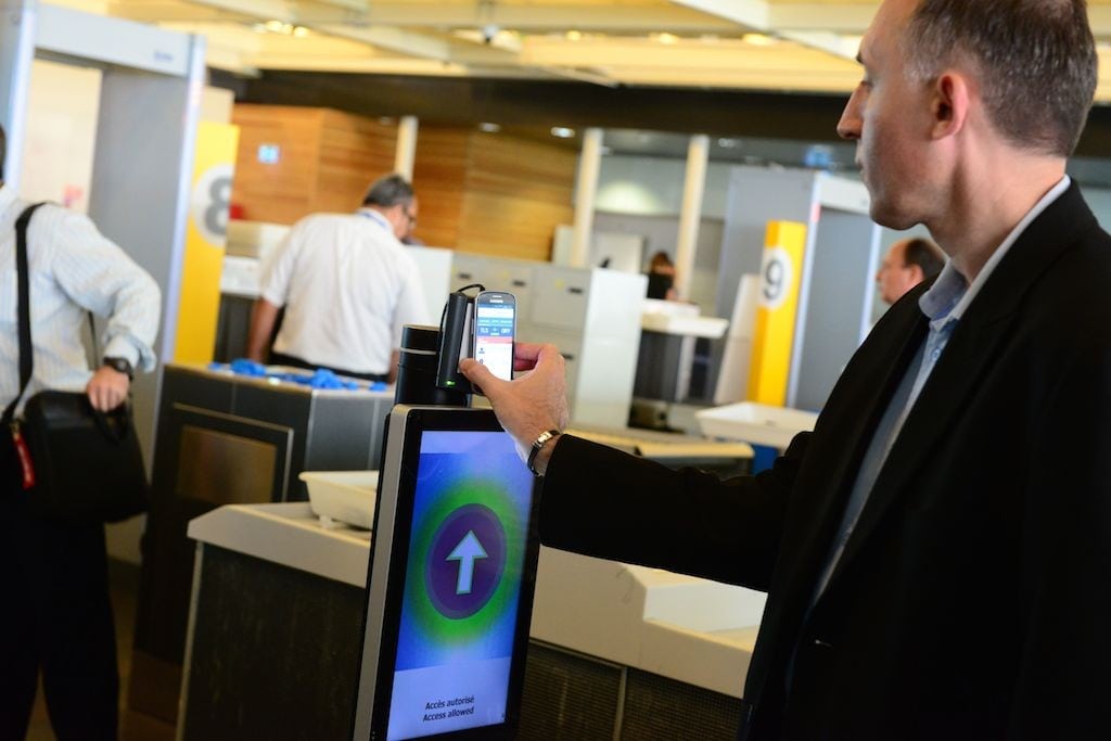 Passenger using NFC boarding in Toulouse, France. 