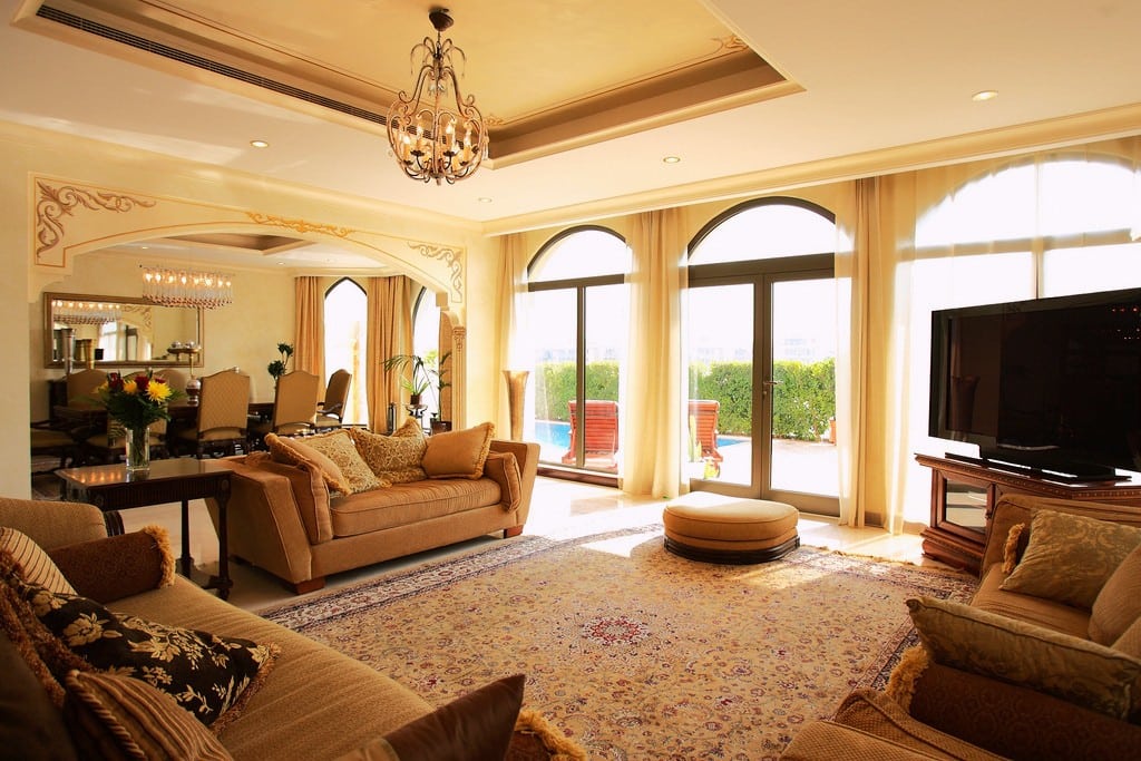 The view of a vacation rental villa on Palm Jumeirah Island in Dubai.
