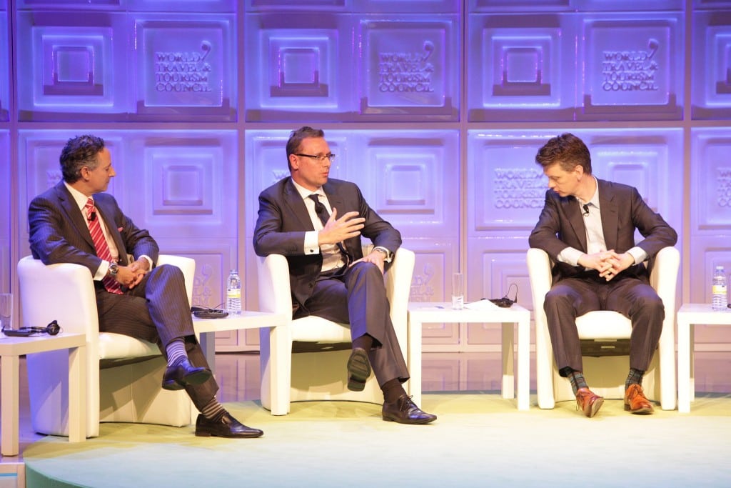 Tourism Australia managing director John O’Sullivan (center) on stage at the 2015 WTTC Global Summit with Orbitz CEO Barney Harford and VaynerMedia co-founder Gary Vaynerchuk. 