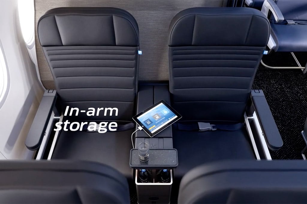 New business class seats from United Airlines and supplier PriestmanGoode. 