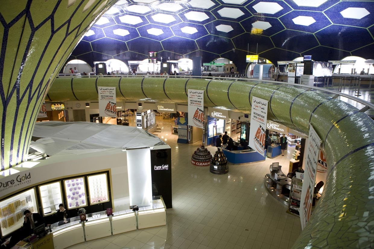 Abu Dhabi Airport Terminal. 
