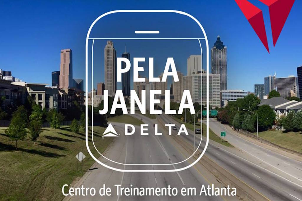 A GOL-Delta promotion for Delta's pilot-training facilities in Atlanta. The words mean "through the window" in Portuguese.