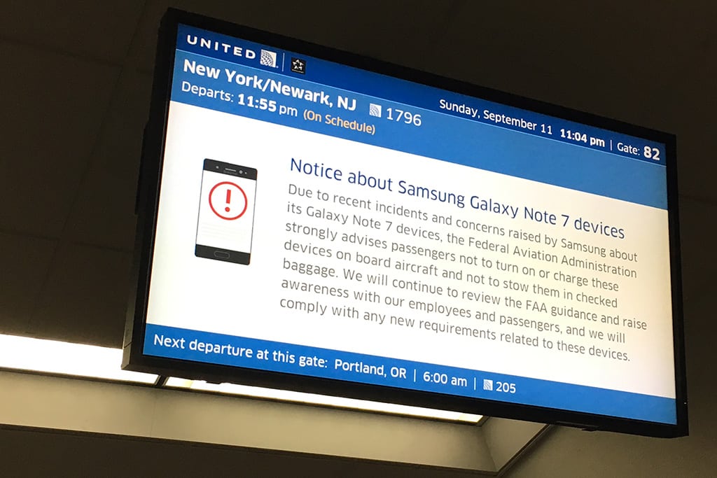 A warning not to use Samsung's Galaxy Note 7 phone, which is at risk for overheating and explosion, at San Francisco International Airport on September 11.  