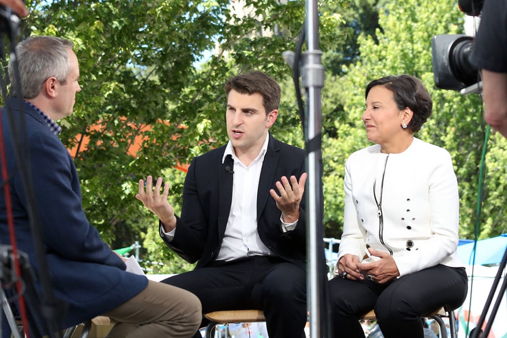 Airbnb CEO Brian Chesky (M) with U.S. Secretary of Commerce Penny Pritzker this summer. Despite warm relations with senior federal government officials, Airbnb faces huge challenges on the local level, as is the case in New York City. 
