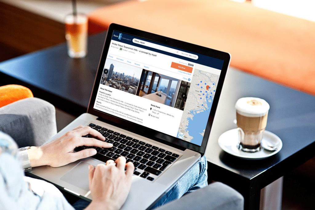 The travel agent app Lola has just acquired hotel metasearch site Room 77's tech.