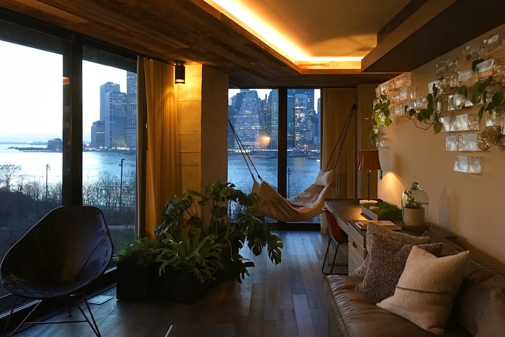 A suite at the 1 Hotel Brooklyn Bridge. Skift spoke to various executives in the hospitality space for their thoughts on the current state of hotel distribution.