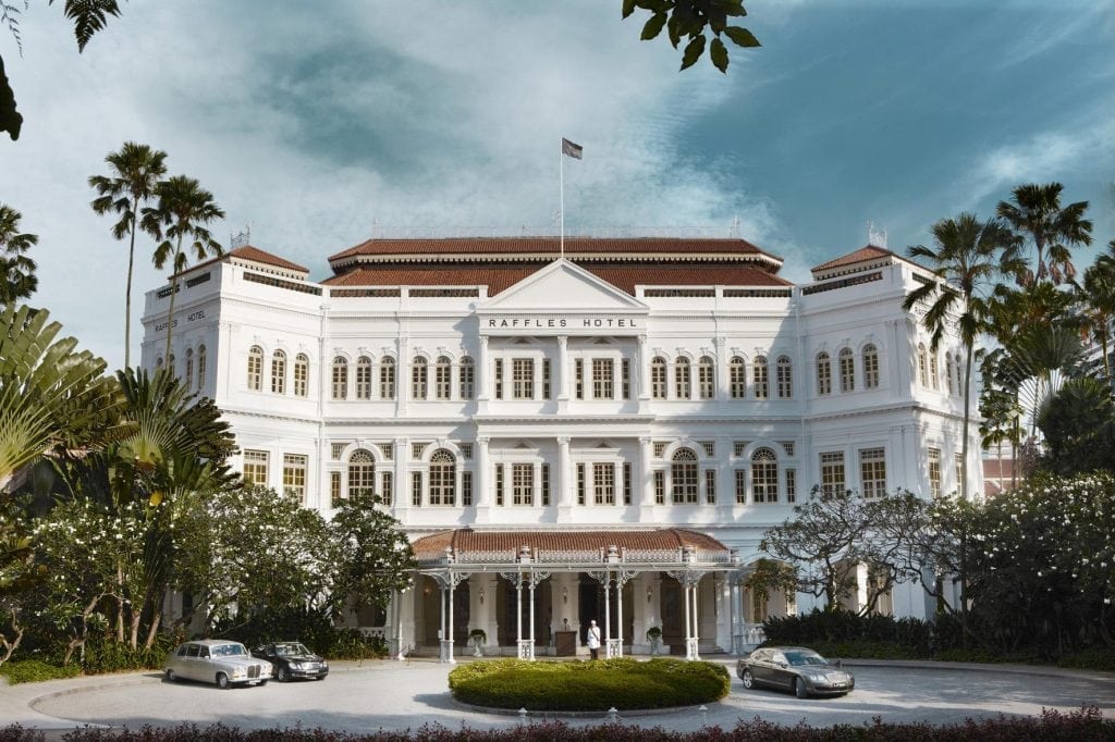 The iconic Raffles Singapore. The loyalty program associated with Raffles, as well as those for Fairmont Hotels and Swissôtel, are being combined into parent company AccorHotels' own loyalty program, Le Club AccorHotels. 