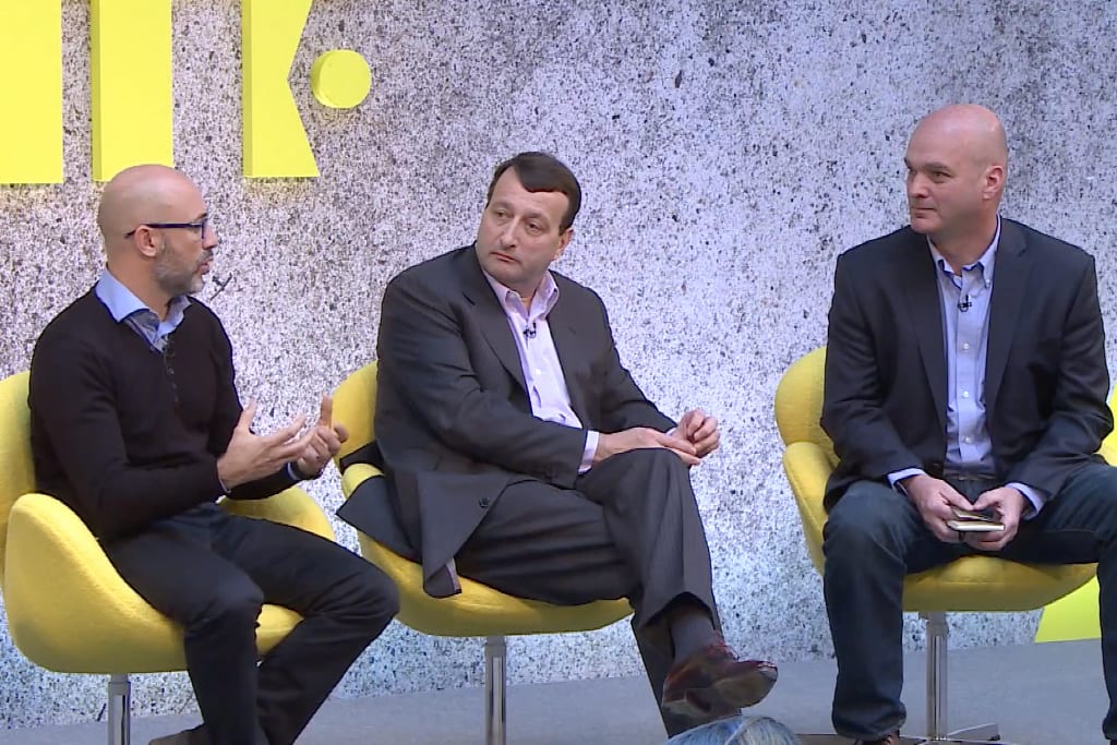 On the left, Almundo CEO and co-founder Juan Pablo Lafosse spoke at Skift Forum Europe 2017 in London. Bruno Chauvat, CEO & Co-Founder of Travelsify sits in the middle, and Skift's Greg Oates is on the right.