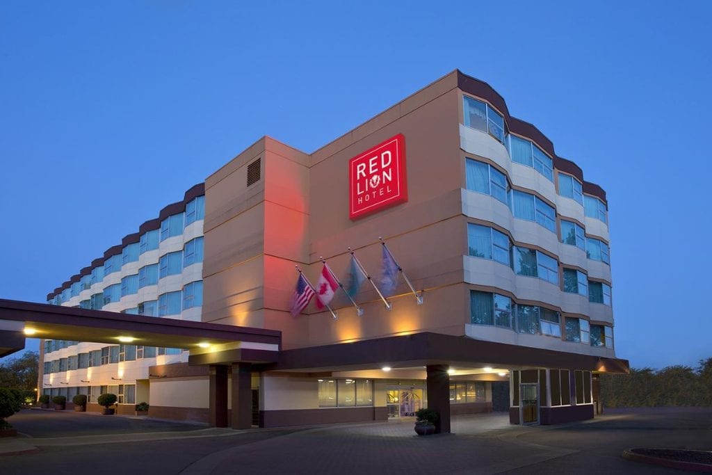 A Red Lion hotel at Seattle-Tacoma International Airport. The chain has launched a subsidiary to sell its software services to independent and small regional hotels.