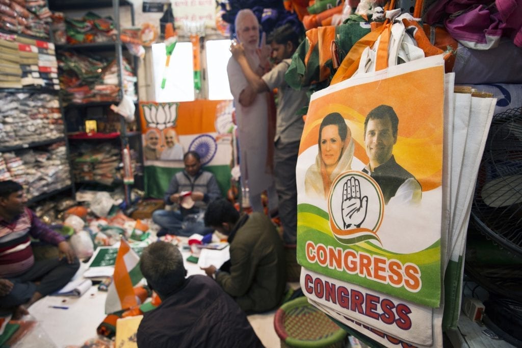 India's elections are spurring new efforts to draw tourists. 