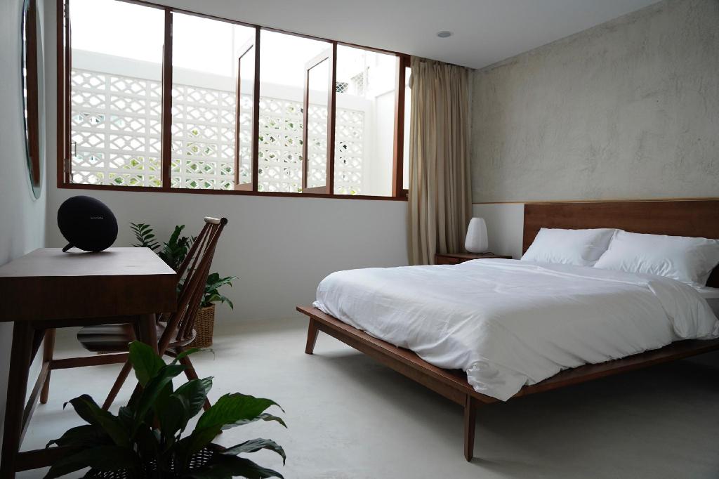 A homeshare in the Phra Khanong neighborhood of Bangkok that can be booked through the Singapore-based reservation company's website. Agoda is expanding its non-hotel accommodations.
