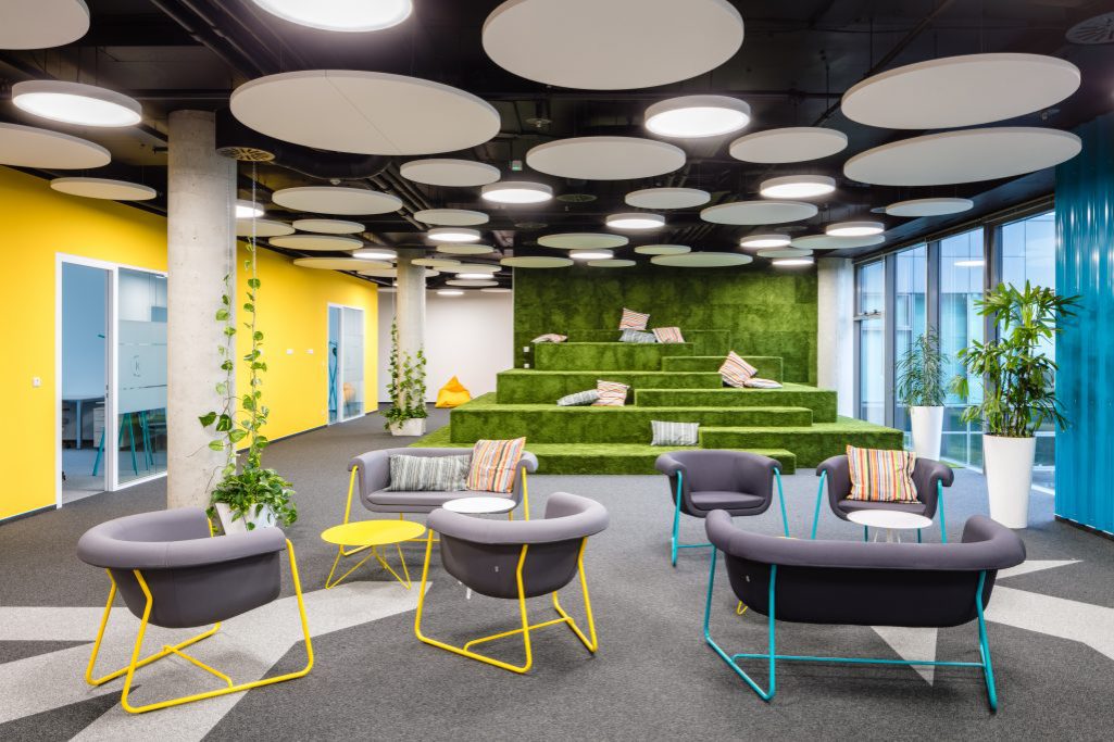 A view of a common area at the offices of travel tech company Kiwi.com, which is located in a business park in the suburbs of Brno and was designed by Kaplan Architects. Source: Kiwi.com
