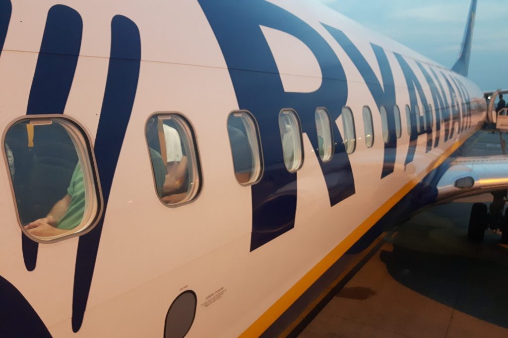 Ryanair jet.