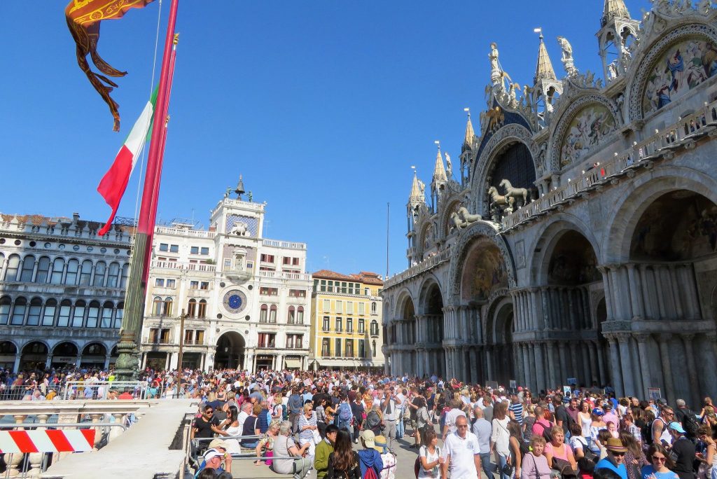 Crowds in Venice on Sept. 29, 2018. The city has struggled for years with tourist-related crowd management. 