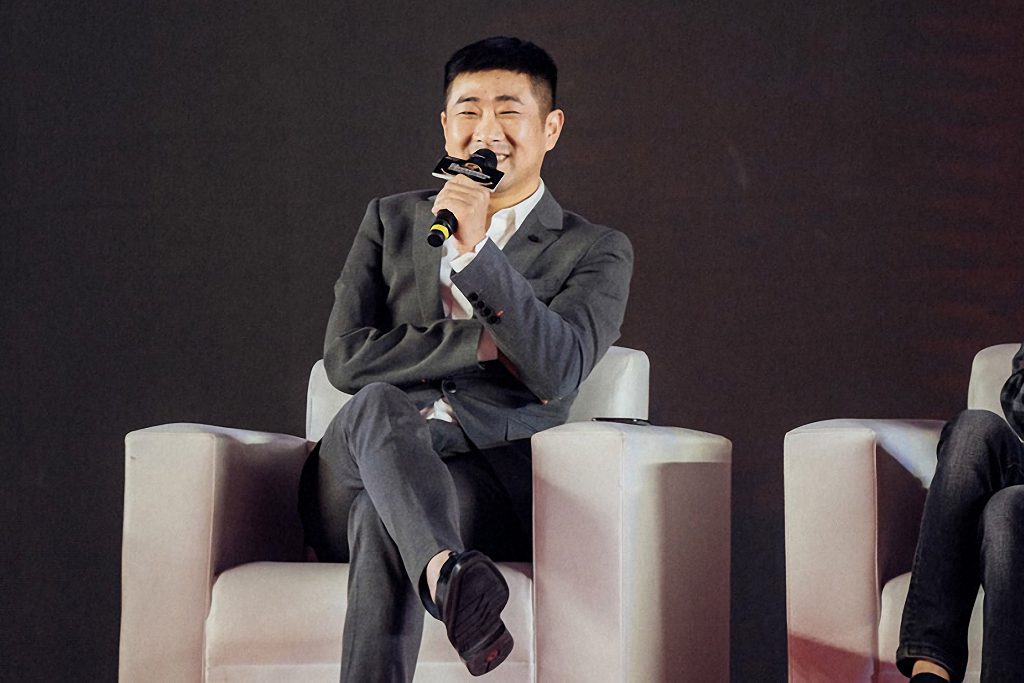 A photo of Haibin Chen, co-founder and CEO of Xiezhu, when speaking in September 2019 at a conference sponsored by the Century Forum at Hangzhou Taixu Lake Hotel.