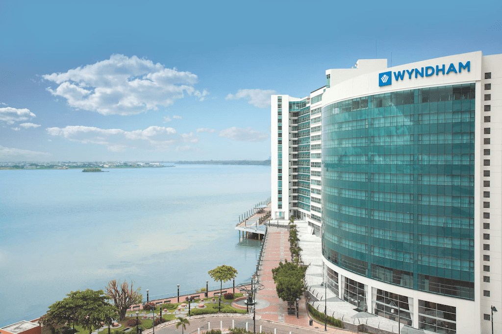 Wyndham executives expect a wave of new franchise agreements to come later this year, as independent hotel lenders look to position assets for stronger brand awareness.