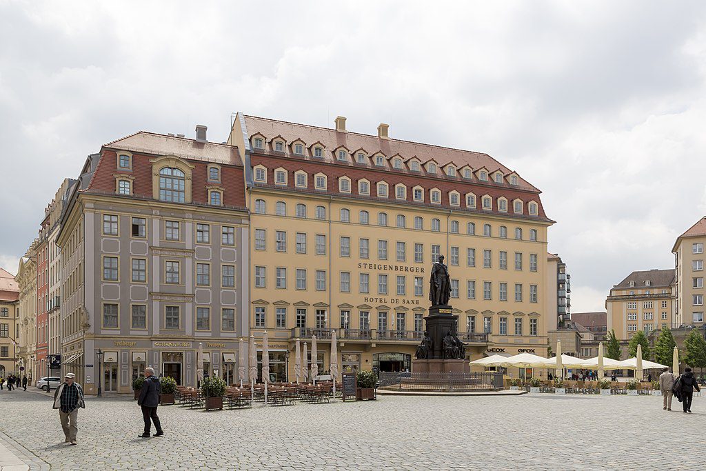 Huazhu Dresden Hotel