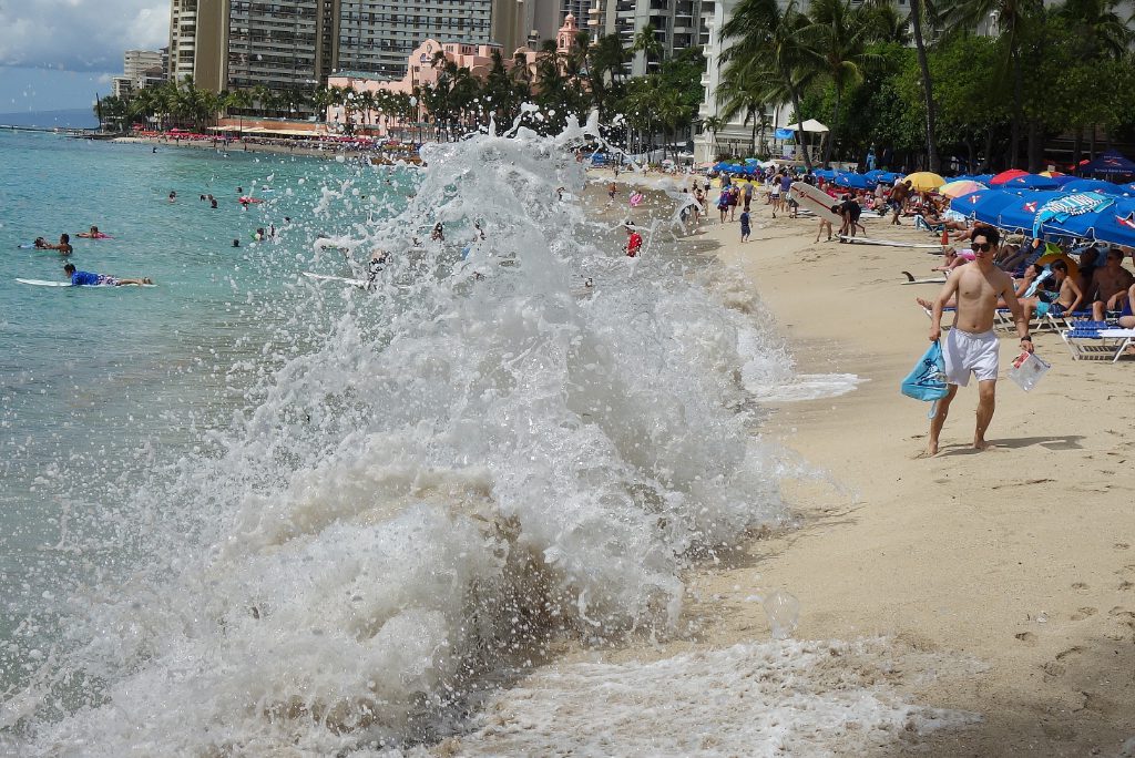 waikiki beach 2018 honolulu hawaii alan light source flickr creative commons