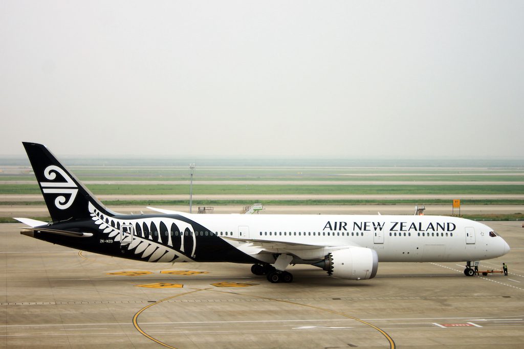 Air New Zealand jet