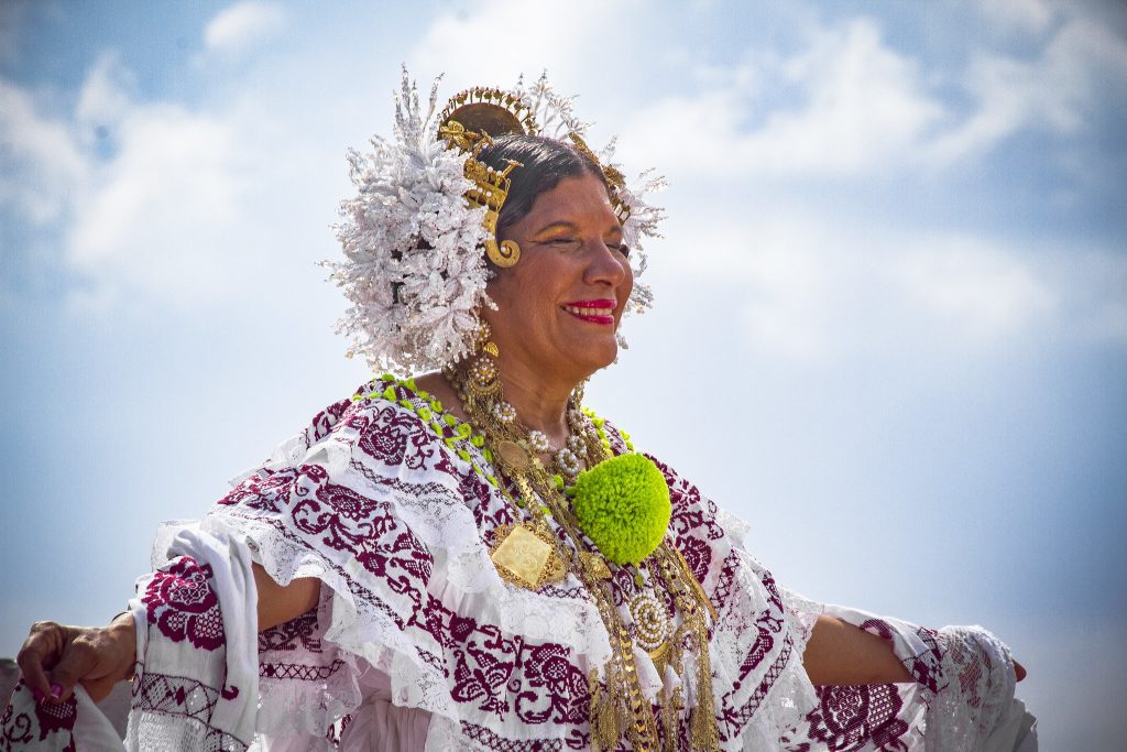 Panama woman in traditional costume