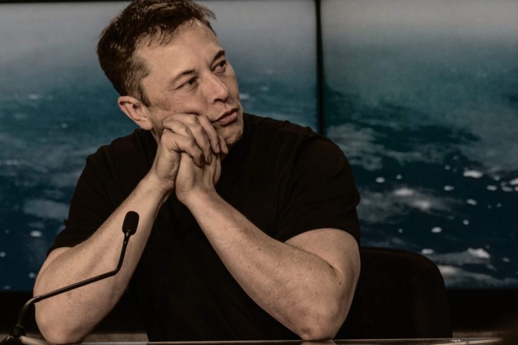 Elon Musk at news conference about space tourism