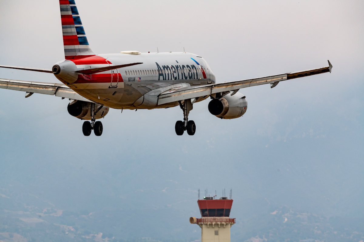 American Airlines Riles Travel Agents With Insistence on Changes to Airfare Sales
