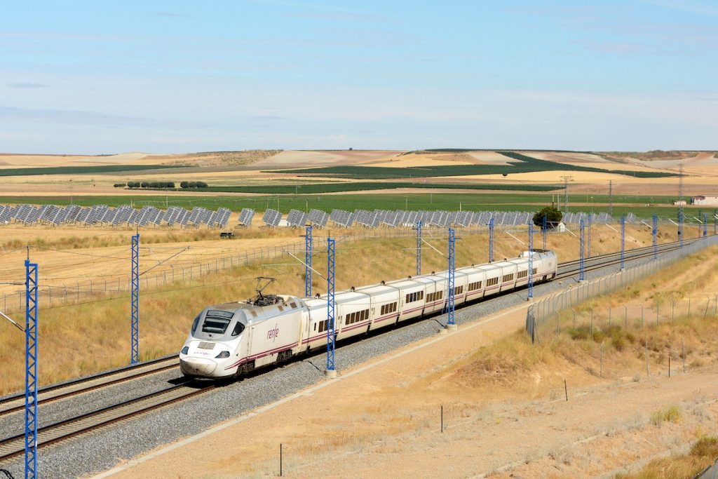 L’espagnol Renfe a fixé une date pour juillet pour les nouveaux trains à grande vitesse vers la France