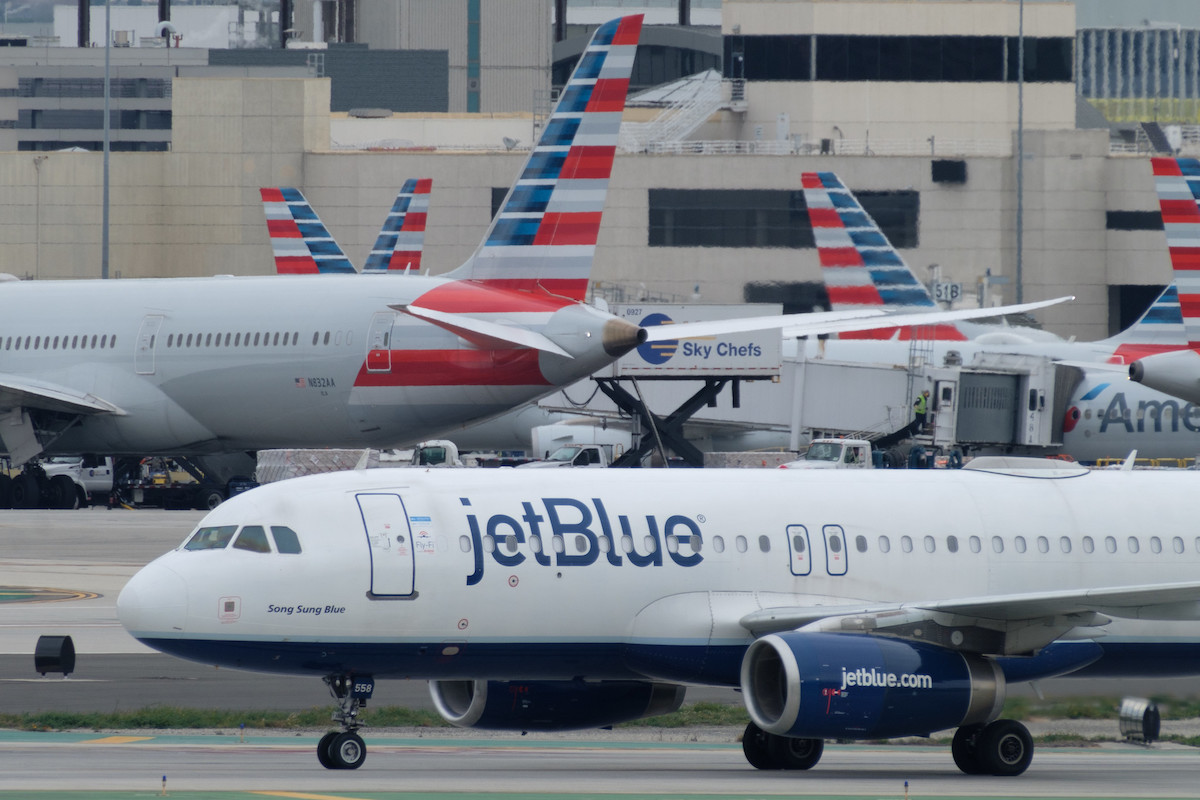 American and JetBlue must end their partnership in the northeast within a month.