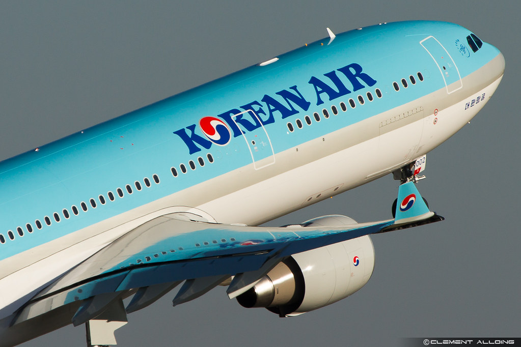 Korean Air Jet