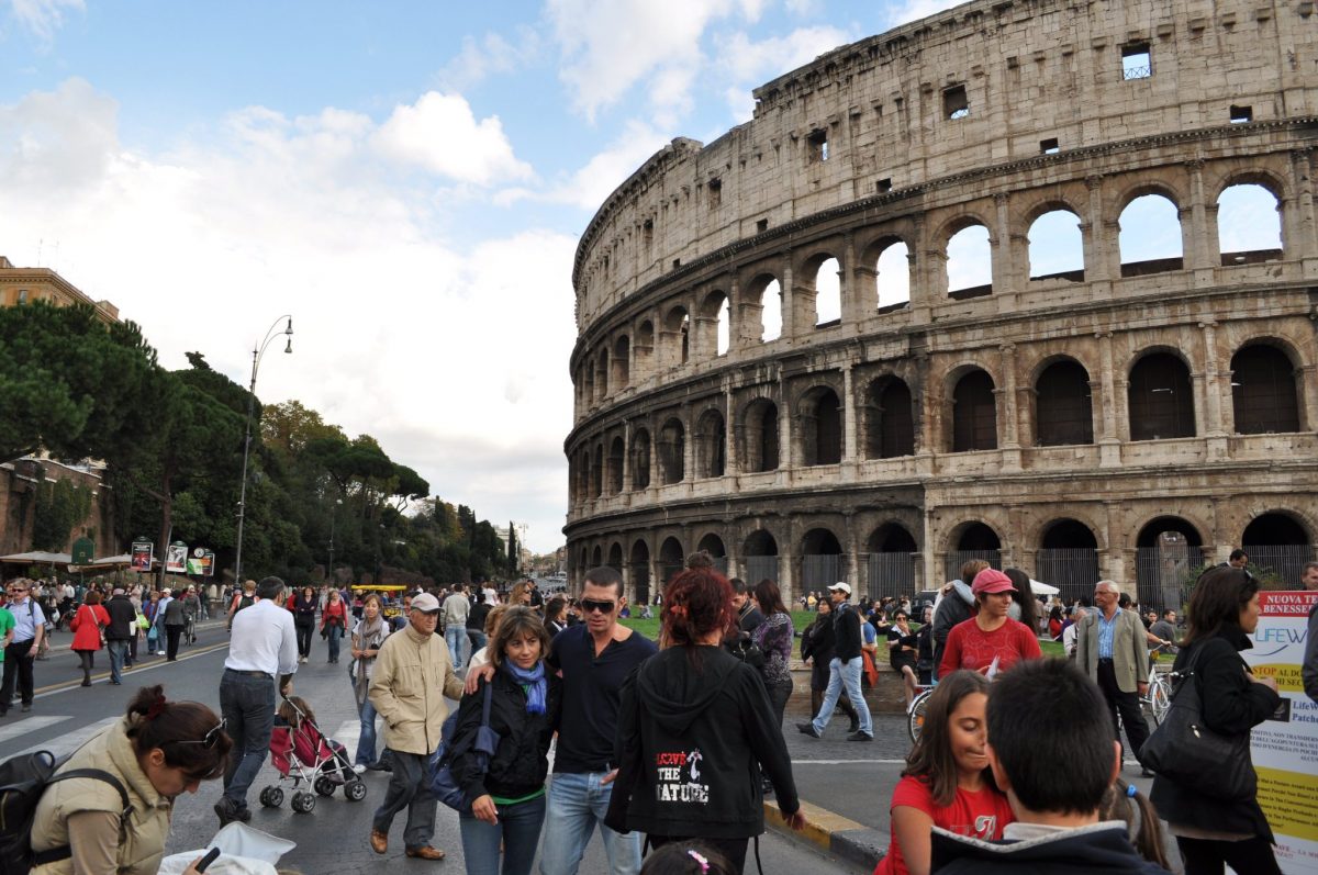 Google Maps will have a feature to predict what the situation will look like at a landmark in the near future. Pictured is the Colosseum in Rome in 2010. Source: Simone Ramella Flickr shorturl.at/gltU5