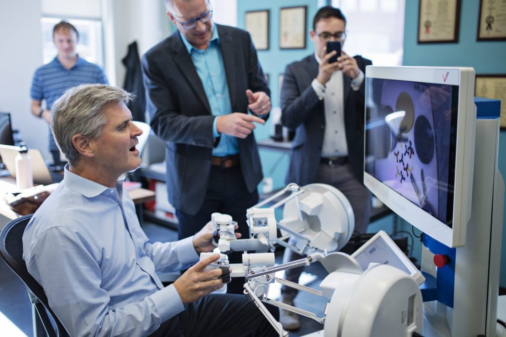Entrepreneur Steve Case at the University of Nebraska Innovation Campus, demoing new digital surgical equipment as part of his Rise of the Rest bus tour.