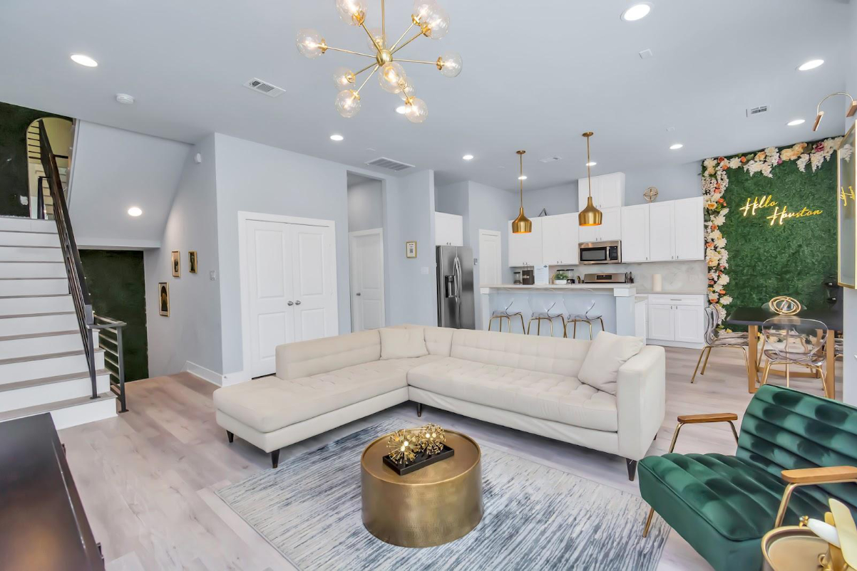 Style Spotlight Townhome for booking as a short-term rental in Houston Texas on Airbnb. Source: Airbnb.