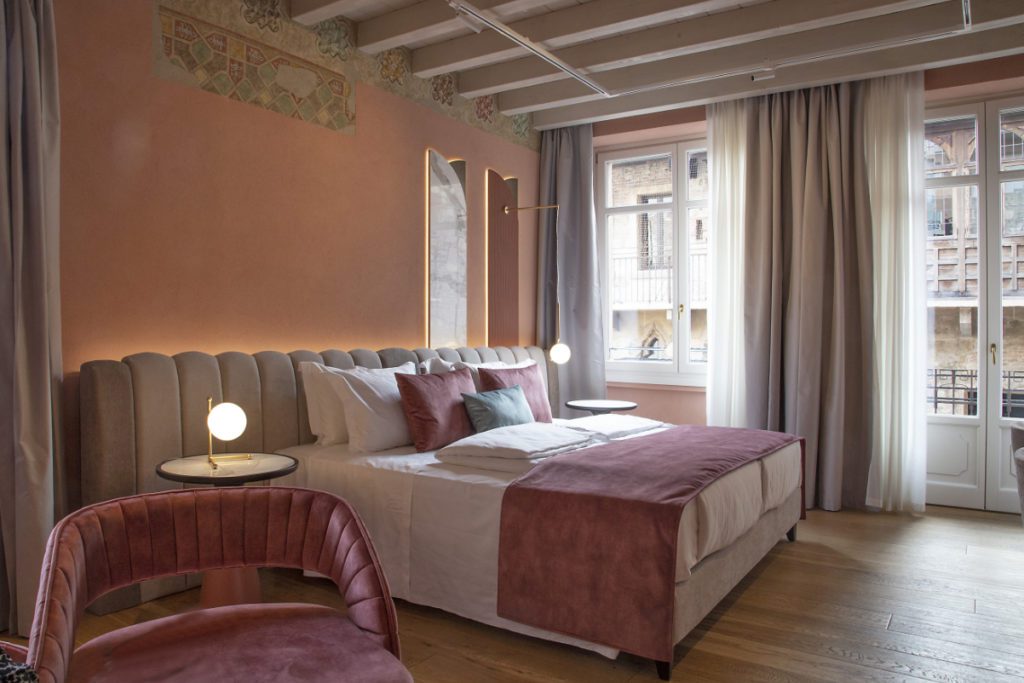 One of the rooms at the new Balcone di Giulietta, which won second prize for Europe's best hotel design, by PKF Hospitality Group. Source: Balcone di Giulietta.