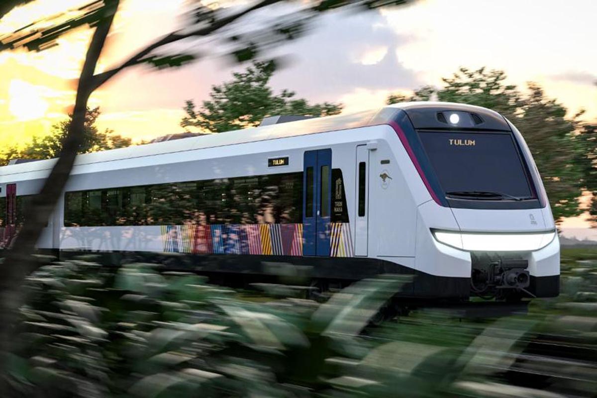 A simulated image of the Tren Maya. The Mexican government is planning to build hotels alongside it. Source:  FONATUR, Fondo Nacional de Fomento al Turismo