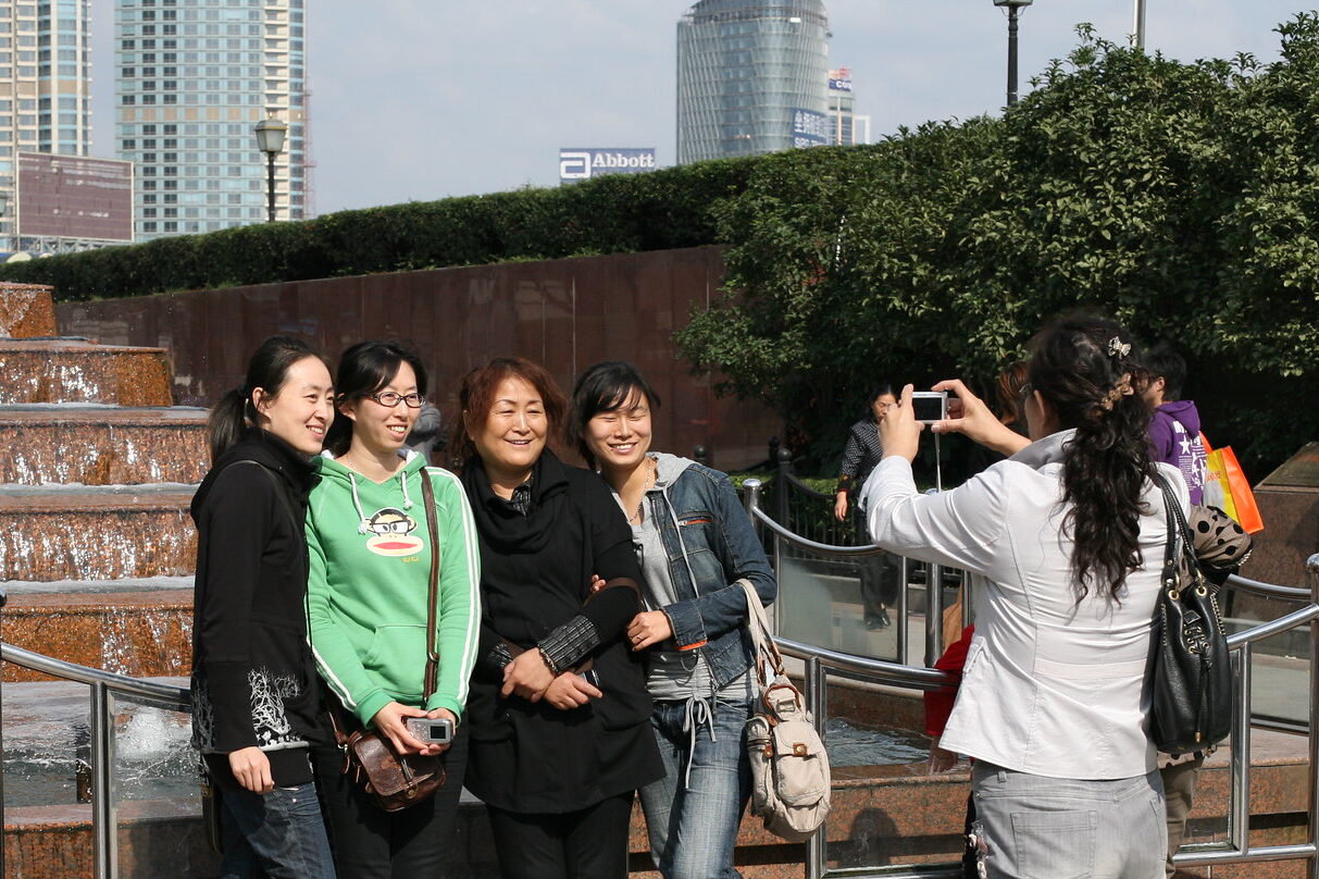 Taiwan has permitted Chinese travelers and tourists to visit again.